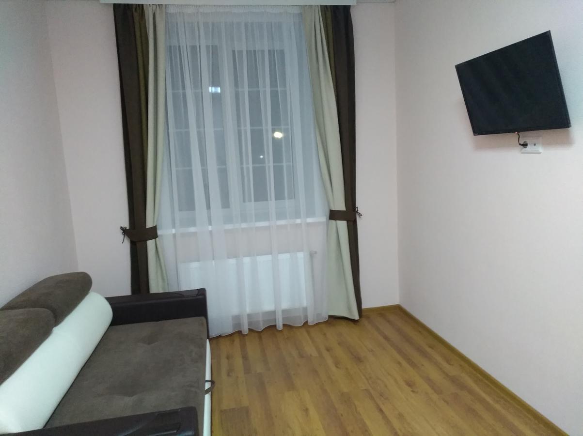 Baza Otdykha Chaika Hotel Zhodzina Ngoại thất bức ảnh