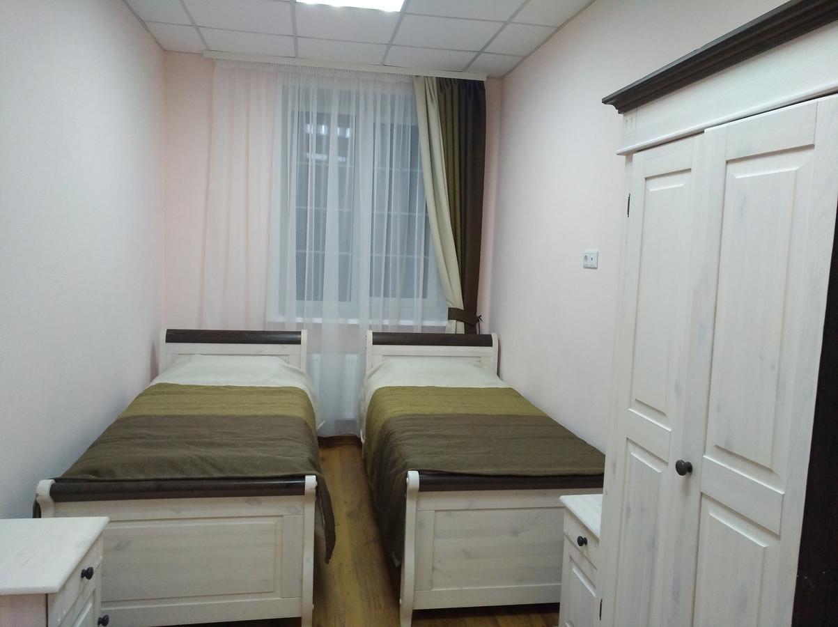 Baza Otdykha Chaika Hotel Zhodzina Ngoại thất bức ảnh
