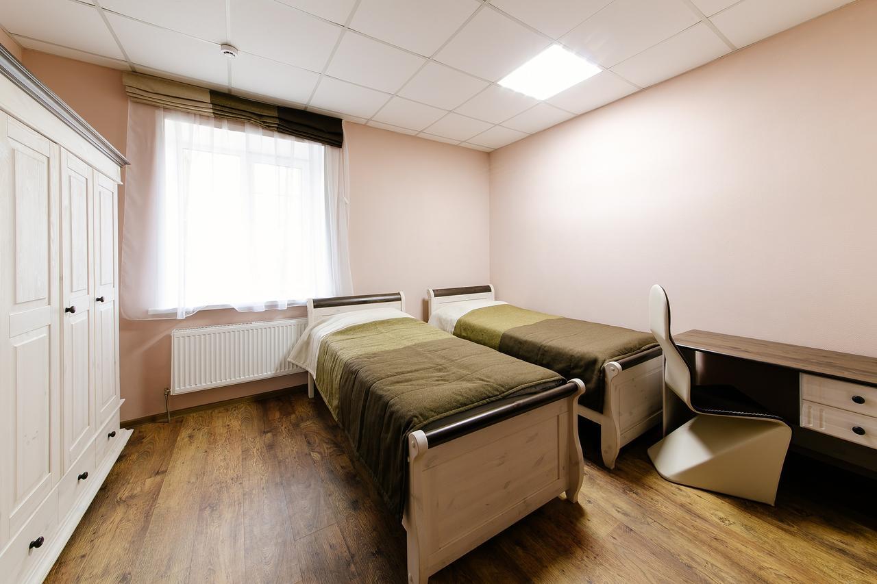 Baza Otdykha Chaika Hotel Zhodzina Ngoại thất bức ảnh