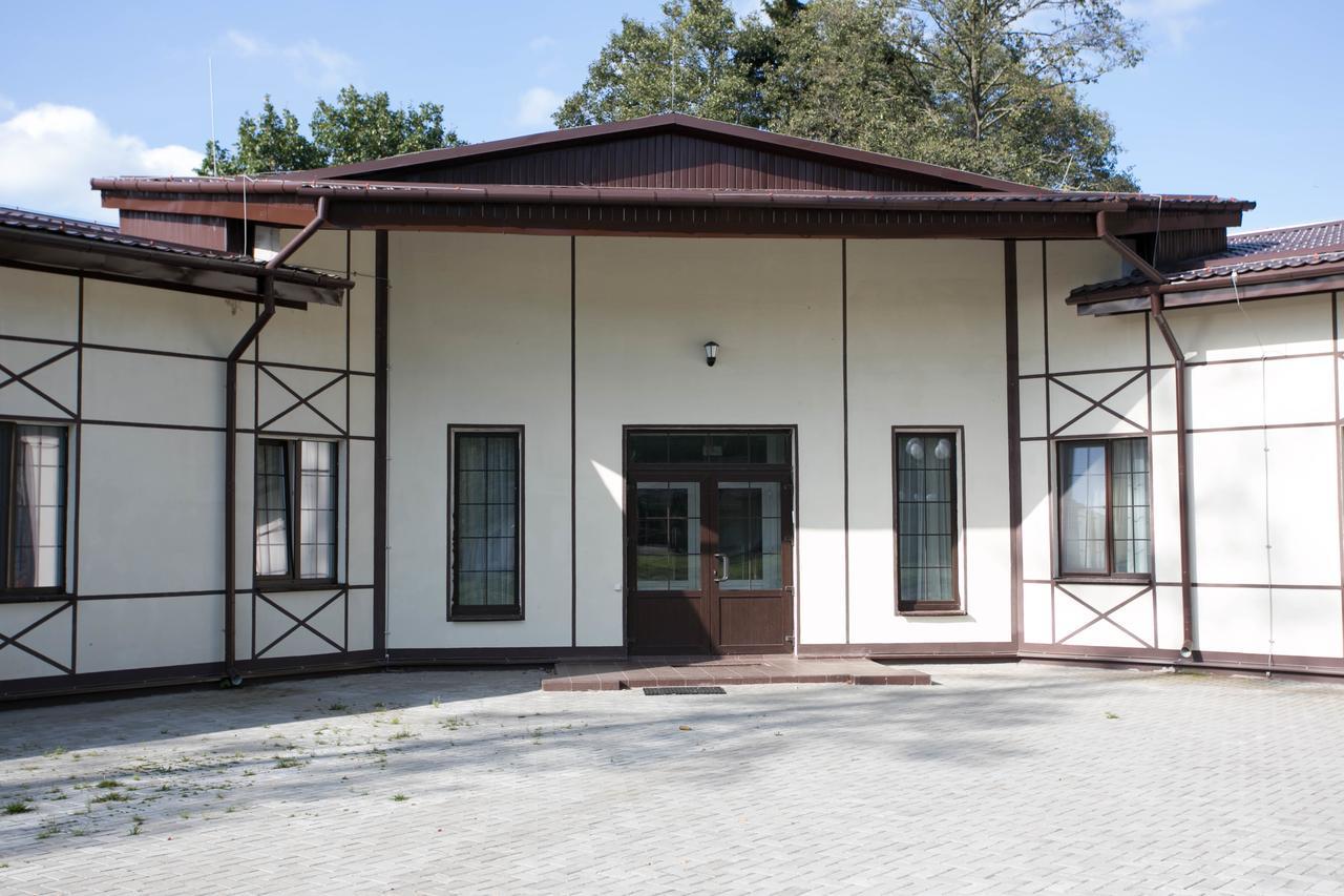 Baza Otdykha Chaika Hotel Zhodzina Ngoại thất bức ảnh
