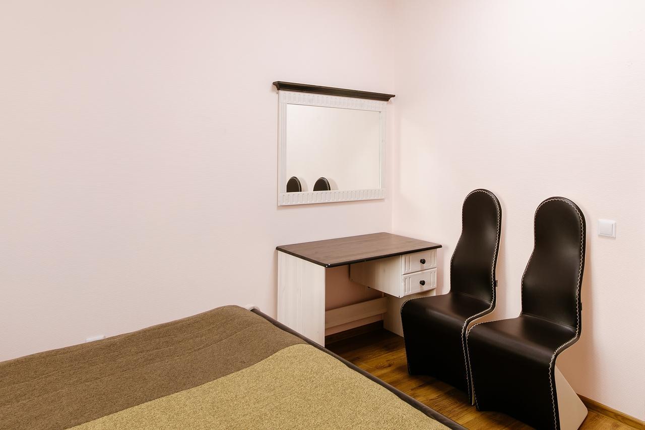 Baza Otdykha Chaika Hotel Zhodzina Ngoại thất bức ảnh